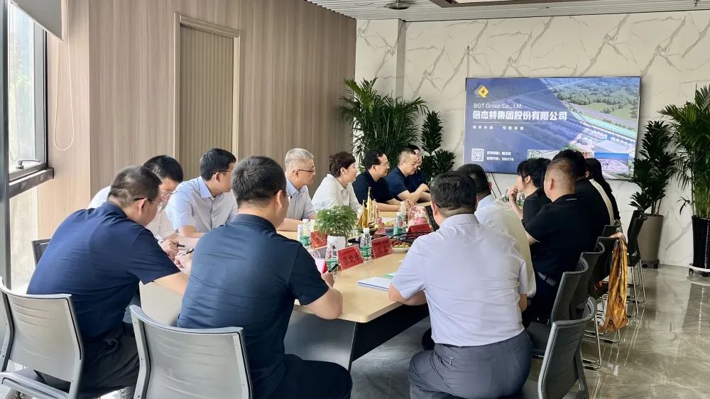 Headline | Cui Jingying, Deputy Secretary of the Wuhai Municipal Party Committee and Mayor, and her delegation visited Beijiete for guidance